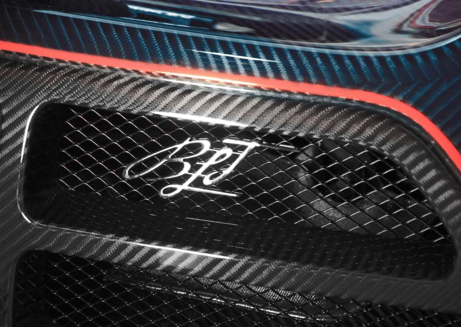 Логотип Koenigsegg Agera R BLT (7093) 2012 года  (фото 11 из 12)